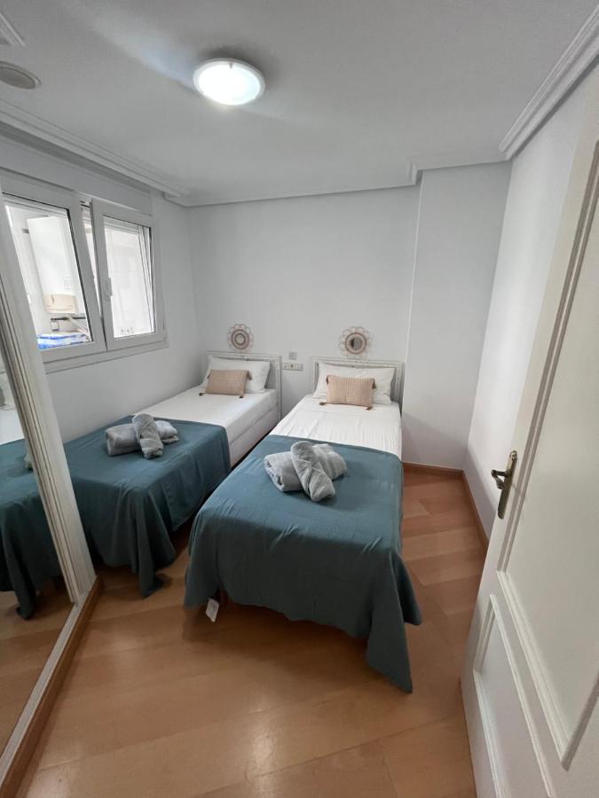 Gatu Premium Villa Turquesa Playa Y Parking Кадіс Екстер'єр фото